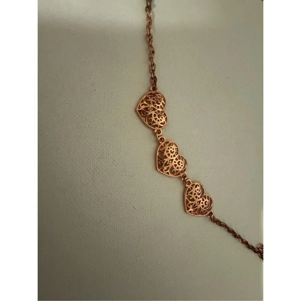 Women's Gold Tone Heart Shaped Charm Adjustable Chain Bracelet Dainty Feminine